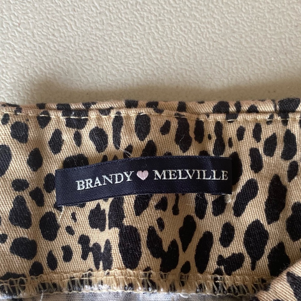 Brandy Melville Cheetah Print Skirt One Size- Like New Condition - Picture 3 of 8